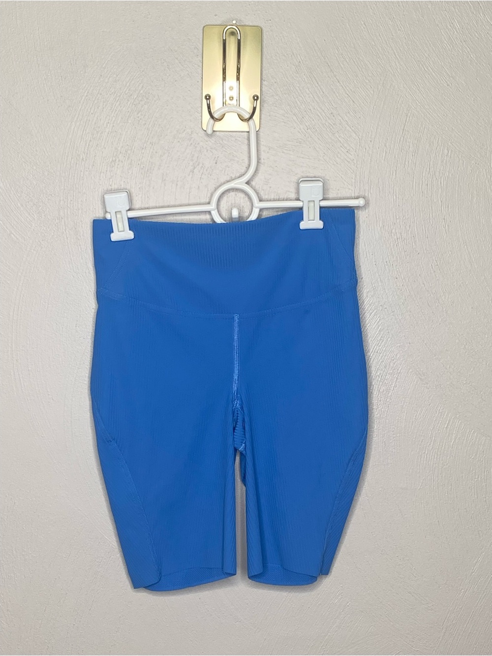 LULULEMON Size 4 Base Pace High Rise Blue Ribbed Bike Shorts - Picture 7 of 12